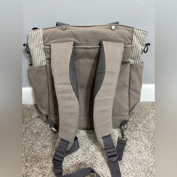 ERGOBABY The Coffee Run Tote Backpack Baby Diaper Bag Grey Unisex - Picture 7 of 10